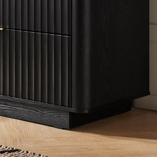 Brooklyn 5 Piece Bedroom Set, Black Oak, box frame plinth base detail