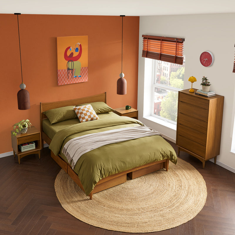 Retrovie Mid-Century Modern Queen Bed