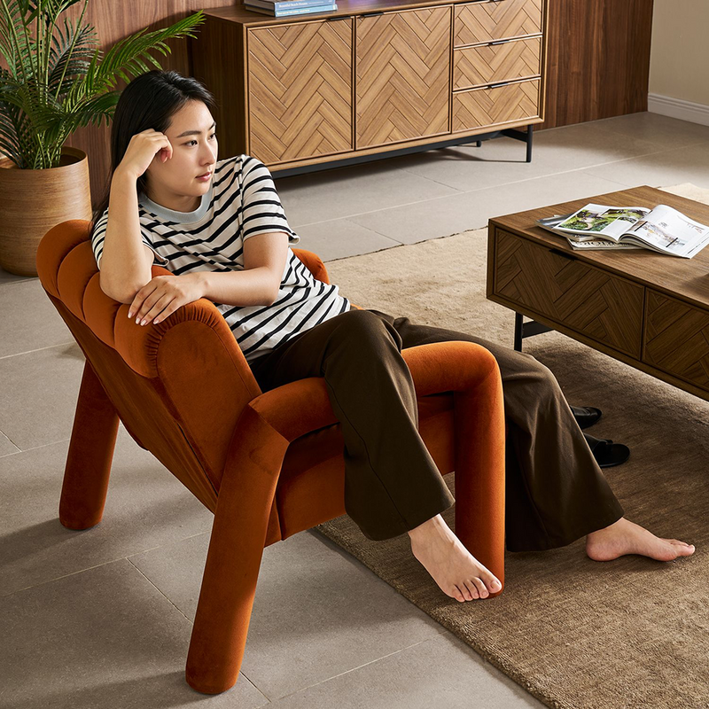Tubbi Accent Chair