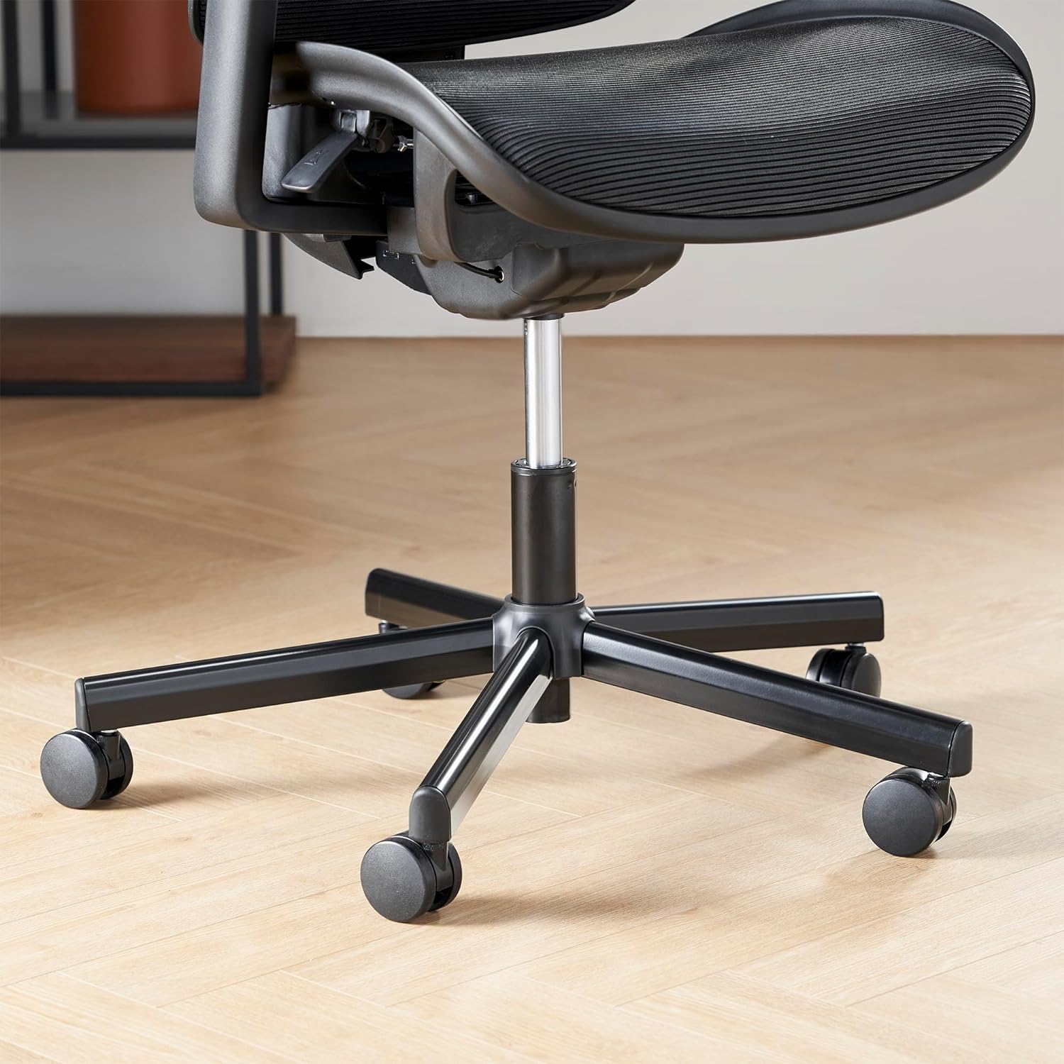 Best Office Ergonomic Lumbar Support Mesh Swivel Office Chair -Black