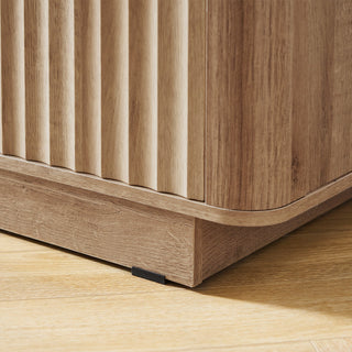 Brooklyn 3 Piece Bedroom Set, Golden Oak, box frame plinth base detail