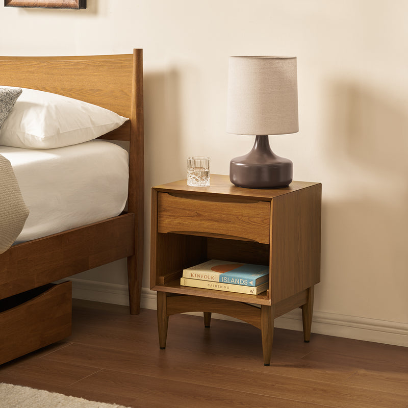 Retrovie 3-Piece Queen Bedroom Set