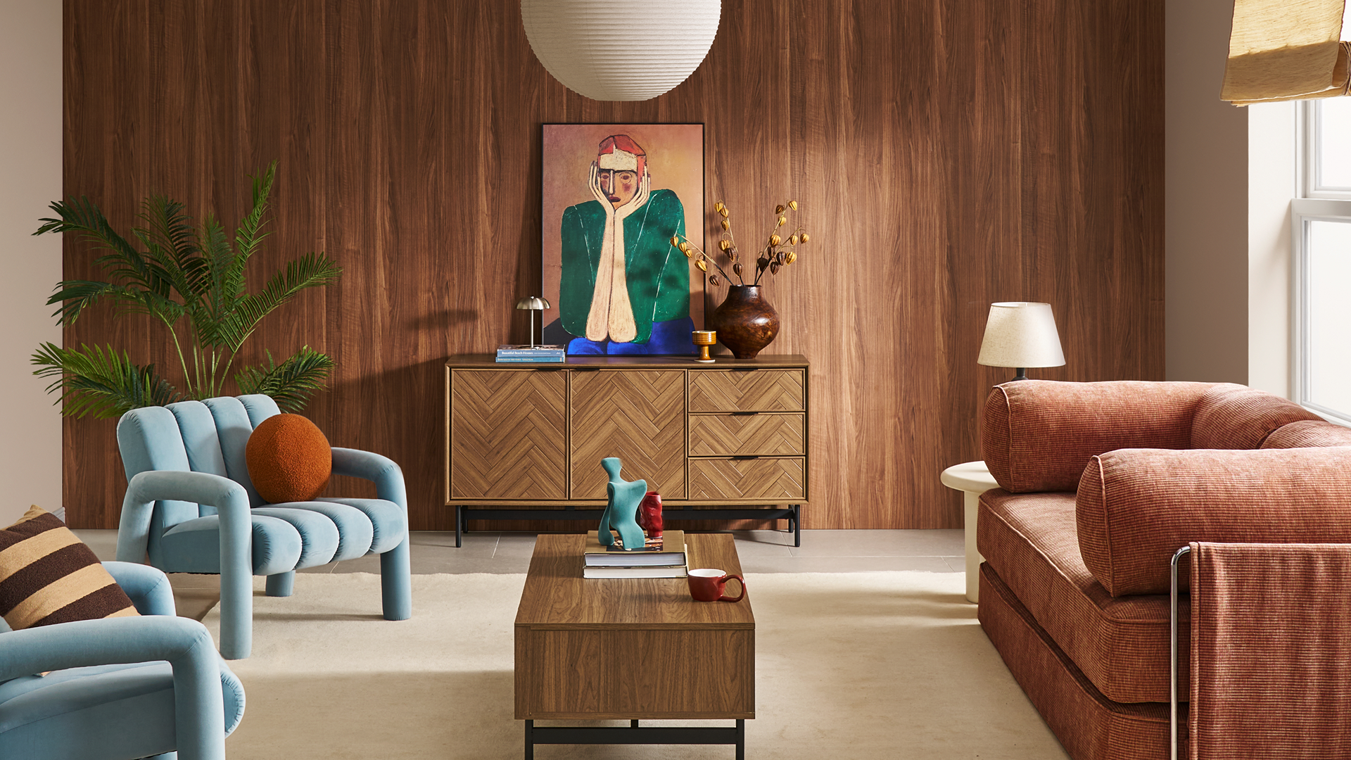 At Home with Axis​