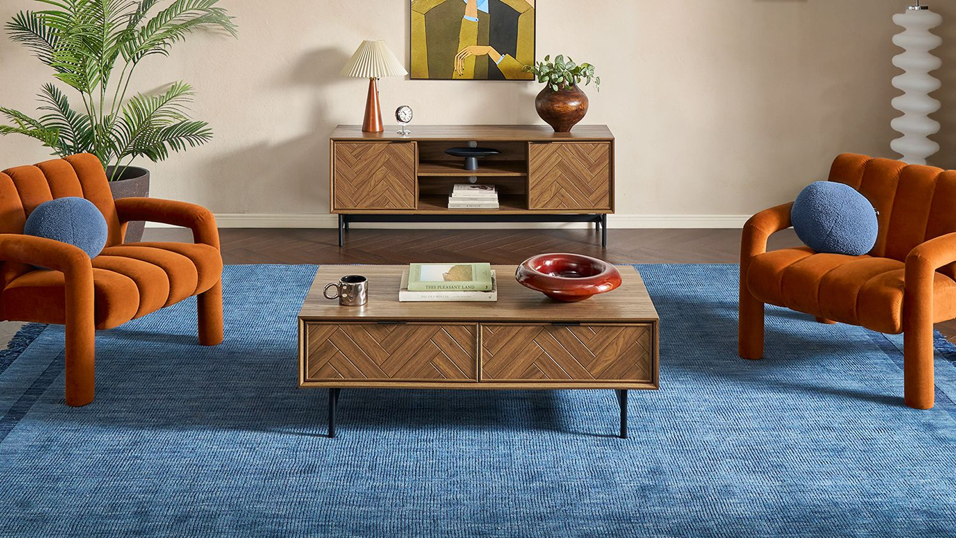 At Home with Axis​